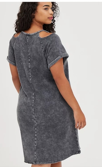 Torrid Fleece Cold Shoulder Dress - Picture 4 of 6